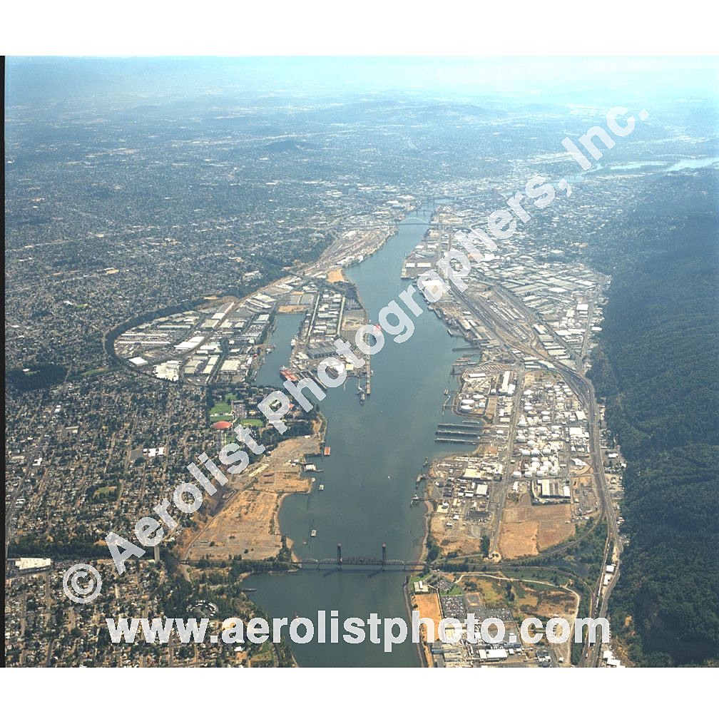 Portland - Northwest Industrial 2002