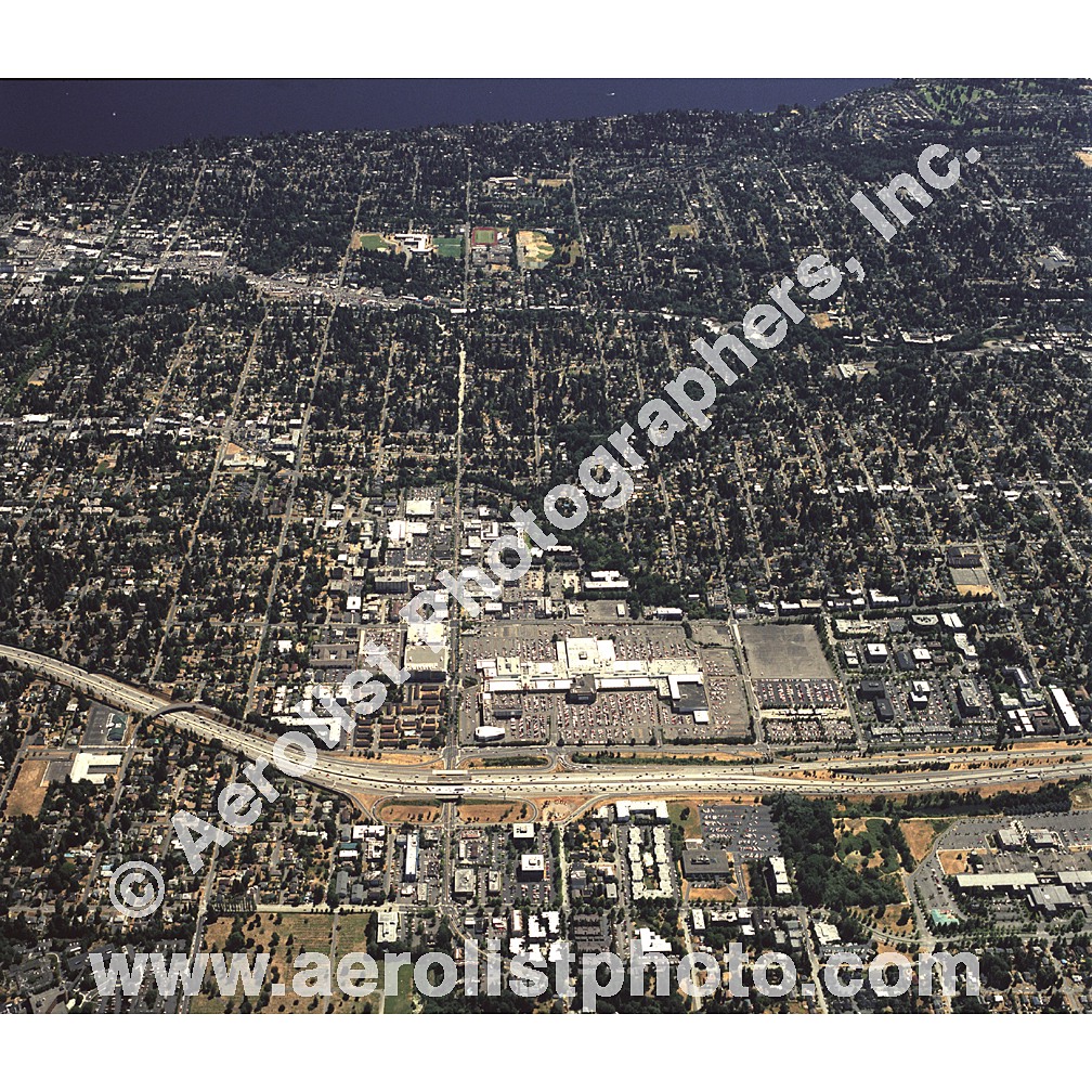 Seattle - Northgate / Lake City 2003