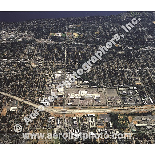 Seattle - Northgate / Lake City 2003